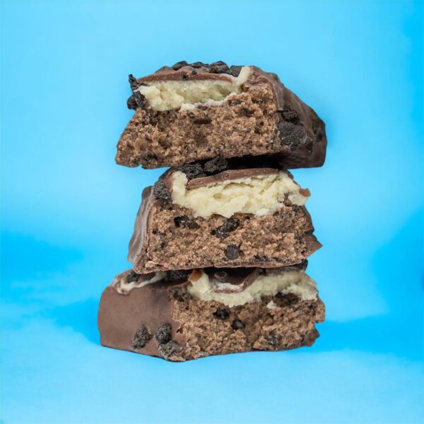 Mountain Joes Protein Bars Chocolate Cookie Cream
